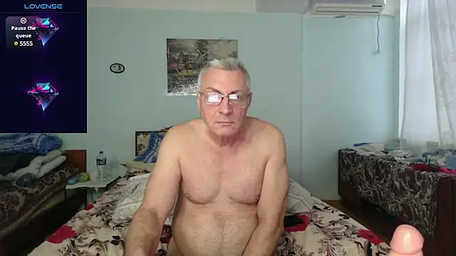 Snapshot of sexman181166 chatting on February 12, 2025, 2:10 pm sexman181166 online show from February 12, 2025, 2:10 pm
