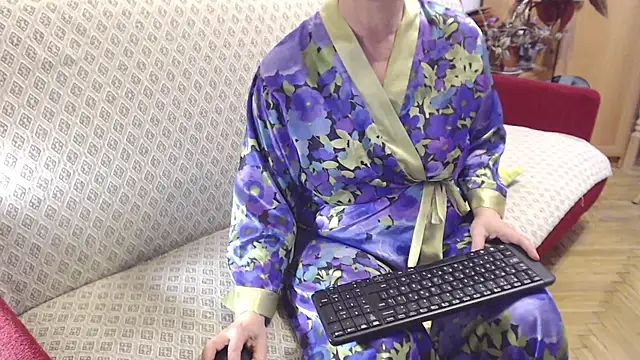 zarinafonliberman online show from November 8, 2025, 6:24 am