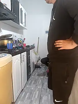 catire2323 online show from October 17, 2025, 12:14 am