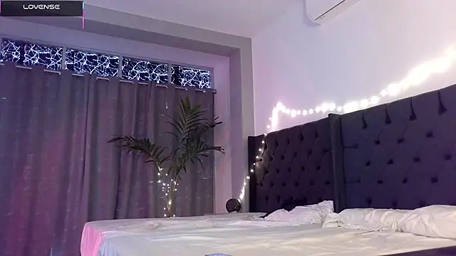 mini kunis online show from February 13, 2026, 4:14 pm