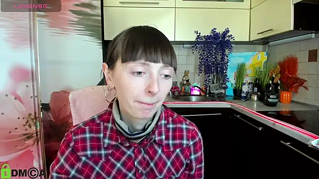 TayanaJons online show from March 5, 2026, 8:10 am