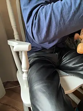 Mrbighardcock online show from April 3, 2026, 7:28 am