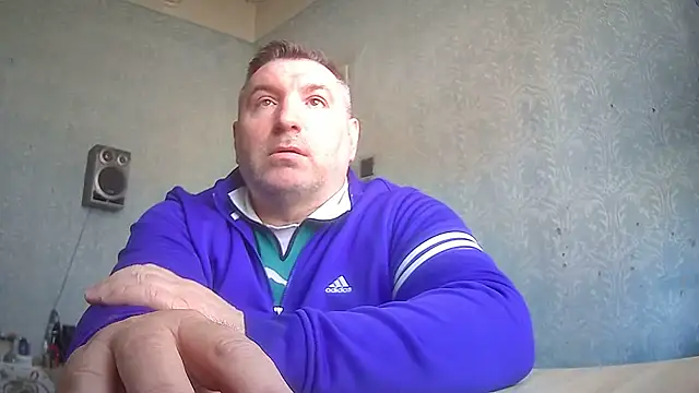 GYurmoka70 online show from February 25, 2025, 10:47 am