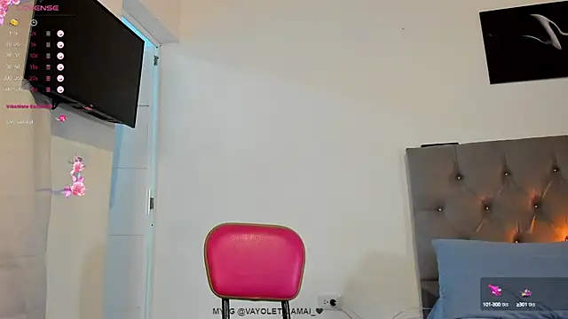 CHAYBLACK online show from February 17, 2025, 11:09 pm