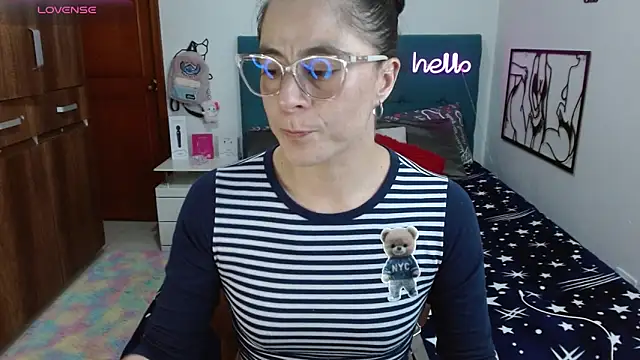 antonella sweet33 online show from March 7, 2026, 9:01 pm