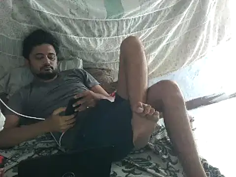 Rocobodymassager online show from June 10, 2026, 3:50 am