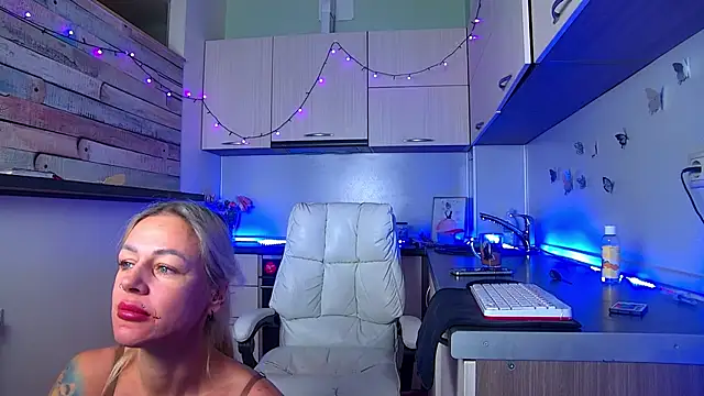 Skinny Nally online show from March 7, 2026, 1:24 am