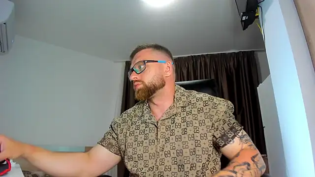 Findom guy online show from June 22, 2026, 5:21 pm