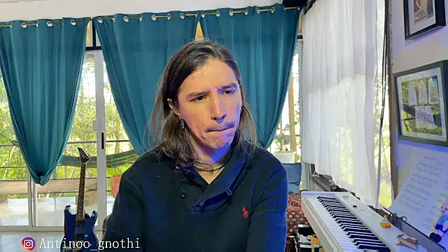 Antinoo Gnothi online show from December 9, 2024, 5:19 pm