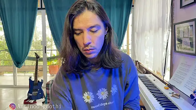 Antinoo Gnothi online show from December 11, 2024, 12:55 pm