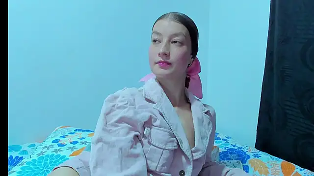 MiiaVolkova online show from April 23, 2026, 11:51 pm