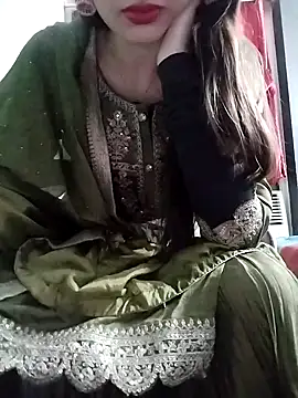 Snapshot of Noor_Darliing chatting on April 28, 2026, 3:17 pm Noor Darliing online show from April 28, 2026, 3:17 pm