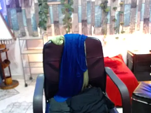 KarimaSarabe online show from February 14, 2025, 7:54 pm