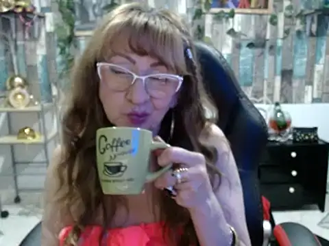 KarimaSarabe online show from March 20, 2025, 11:34 pm