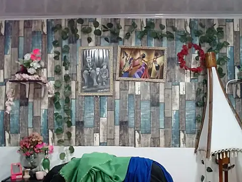 KarimaSarabe online show from October 31, 2025, 10:55 pm