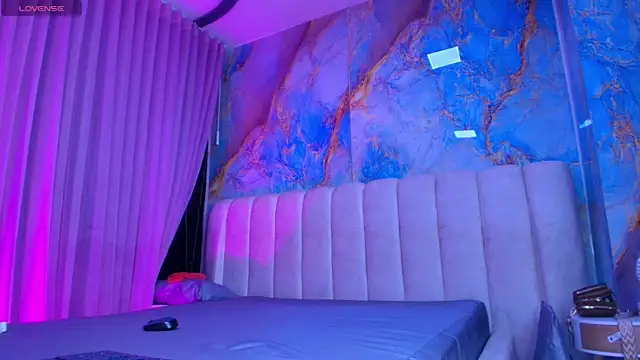  sex mia online show from May 28, 2026, 7:22 pm