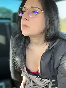 Lilith  D online show from January 28, 2025, 2:31 pm