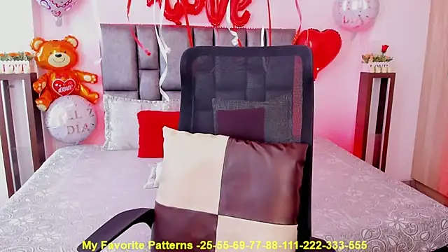 michacosio online show from September 18, 2025, 7:05 pm