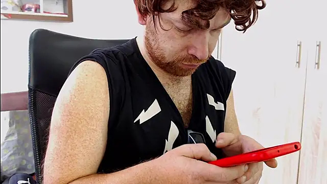 michacosio online show from September 24, 2025, 6:22 pm