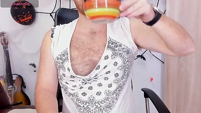 michacosio online show from November 2, 2025, 4:26 am