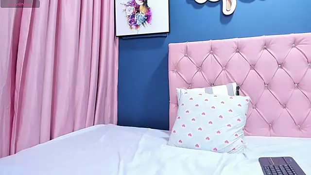 AngelitaWild  online show from February 28, 2025, 11:56 pm