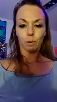 cammyquart online show from November 30, 2025, 2:15 am