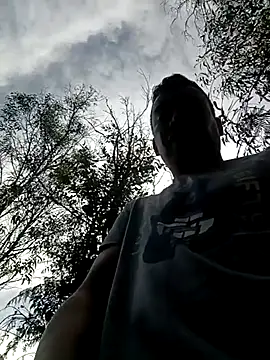 Diego leon27 online show from November 11, 2025, 2:06 pm