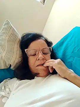 Snapshot of mariy522 chatting on April 13, 2026, 11:37 am mariy522 online show from April 13, 2026, 11:37 am