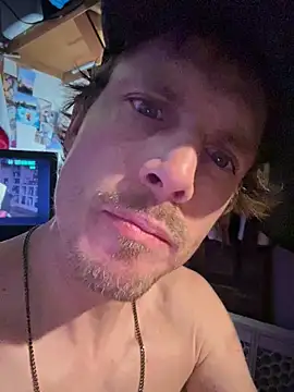 Snapshot of KBONE36 chatting on December 19, 2025, 9:05 am KBONE36 online show from December 19, 2025, 9:05 am