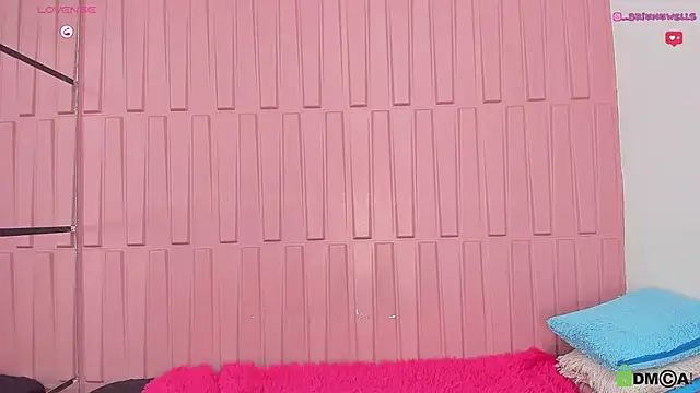 Briana Wells  online show from February 1, 2025, 1:09 pm