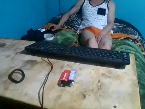 malekon76 online show from December 7, 2024, 7:05 am