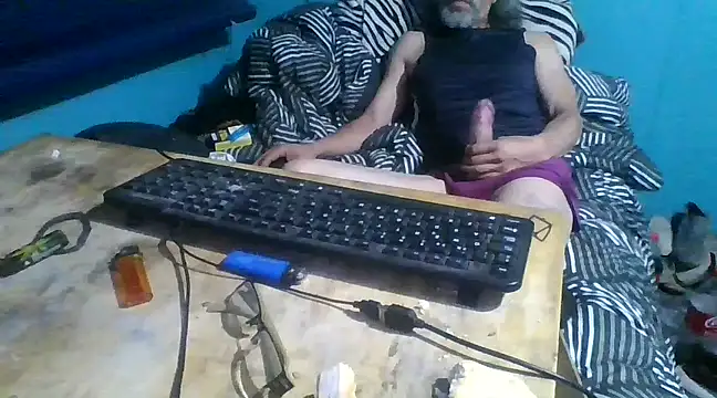 malekon76 online show from January 28, 2025, 8:04 am