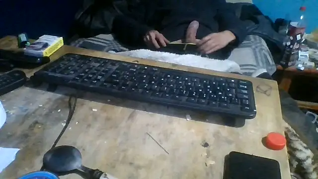 malekon76 online show from June 14, 2026, 2:19 pm