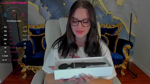 JeysyPotter online show from December 10, 2024, 2:06 pm