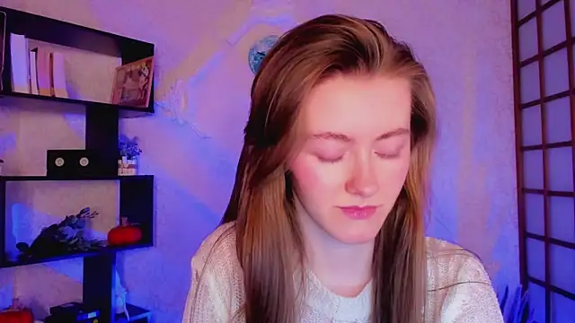 KateCuddle online show from December 24, 2024, 7:06 am