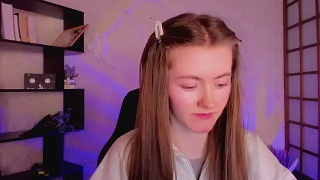 KateCuddle online show from January 17, 2025, 5:21 am