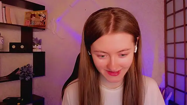 KateCuddle online show from January 24, 2025, 2:07 am