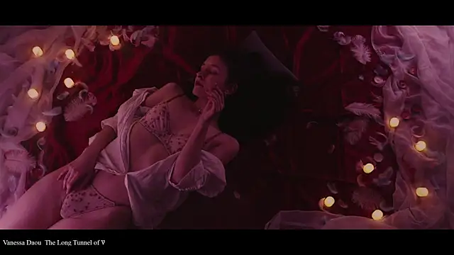 WebCora online show from February 11, 2025, 6:22 pm