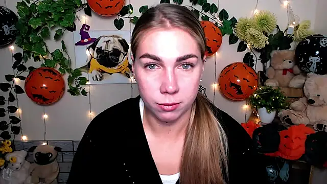 Snapshot of Sport_Tall_Doll chatting on October 27, 2025, 8:51 am Sport Tall Doll online show from October 27, 2025, 8:51 am