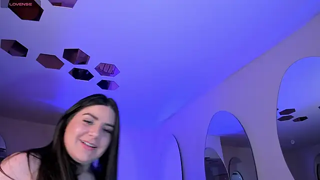 KendraClarkX online show from March 18, 2026, 4:26 am