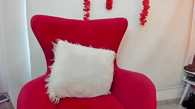 Snapshot of julieta_evans_ chatting on January 22, 2025, 9:54 pm julieta evans online show from January 22, 2025, 9:54 pm