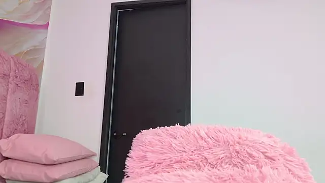 Snapshot of celeste_sea chatting on June 1, 2026, 7:15 pm celeste sea online show from June 1, 2026, 7:15 pm