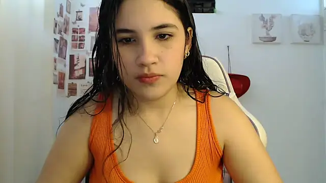 Snapshot of InocentHeaven1 chatting on July 1, 2026, 1:34 pm InocentHeaven1 online show from July 1, 2026, 1:34 pm