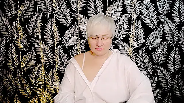Olivia playful online show from May 15, 2026, 10:22 am