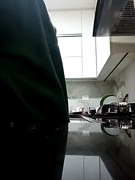 Lent Medium online show from November 11, 2025, 6:35 am