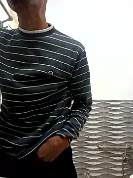 Snapshot of Lent_Medium chatting on January 13, 2026, 9:25 am Lent Medium online show from January 13, 2026, 9:25 am