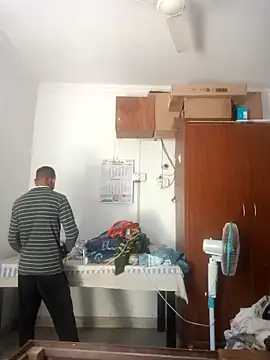 Snapshot of Lent_Medium chatting on March 11, 2026, 4:07 am Lent Medium online show from March 11, 2026, 4:07 am