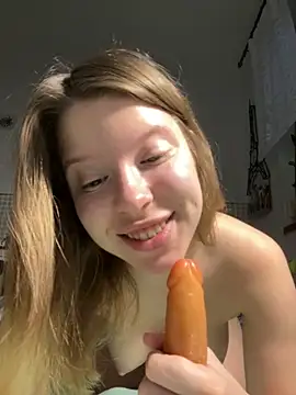 Snapshot of kimczii chatting on April 17, 2026, 6:16 am kimczii online show from April 17, 2026, 6:16 am