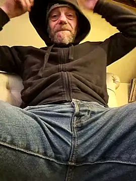 eddouxxx78 online show from February 14, 2025, 3:58 pm