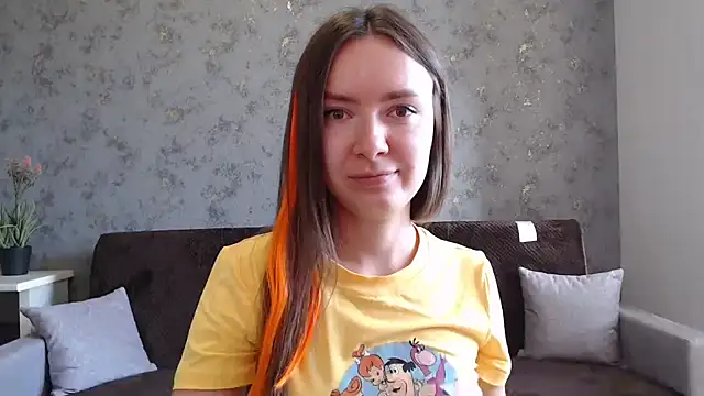 Snapshot of ___Emily___ chatting on September 14, 2025, 1:10 pm Emily online show from September 14, 2025, 1:10 pm